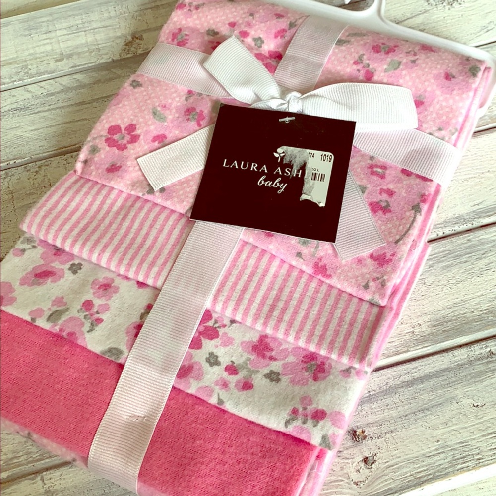 Receiving blankets